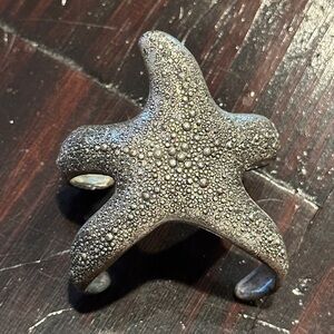 Lucky Brand Silver Starfish Cuff Bracelet Y2K 2000s